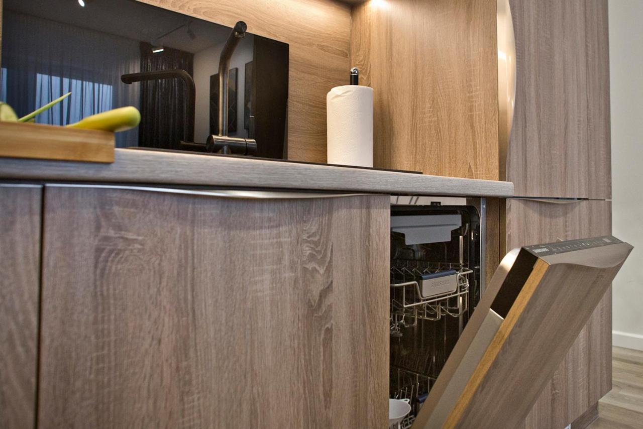 ורשה Goclaw P&O Serviced Apartments מראה חיצוני תמונה