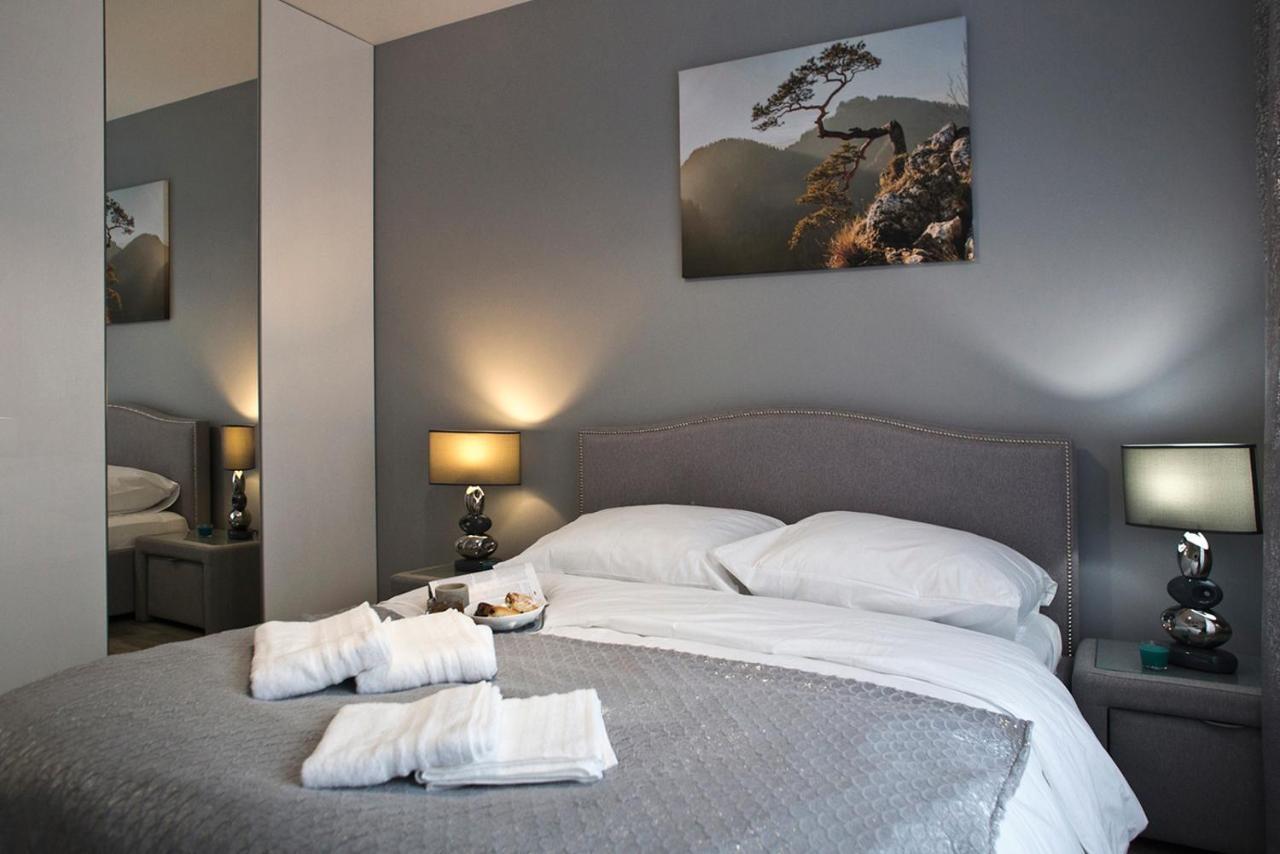 ורשה Goclaw P&O Serviced Apartments מראה חיצוני תמונה
